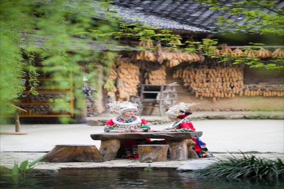 康輝旅游網(wǎng)<特惠><深度恩施>廣州往返巫山恩施大峽谷地縫、獅子關、地心谷雙飛5天