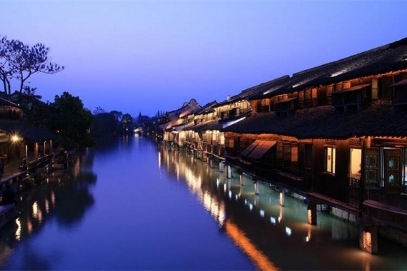 康輝旅游網(wǎng)廣州出發(fā)華東四市，烏鎮(zhèn)西柵、留園、?西湖、外灘、東方明珠、紹興魯迅故里雙飛5天