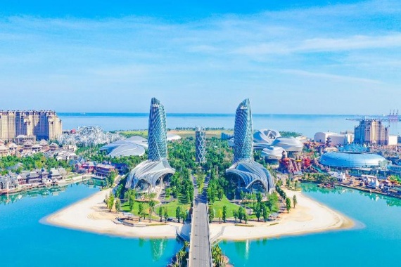 康辉旅游网【环岛海岸线】海南、三亚、海花岛、游艇出海、直升机、五指山、 槟榔谷、双动6日游