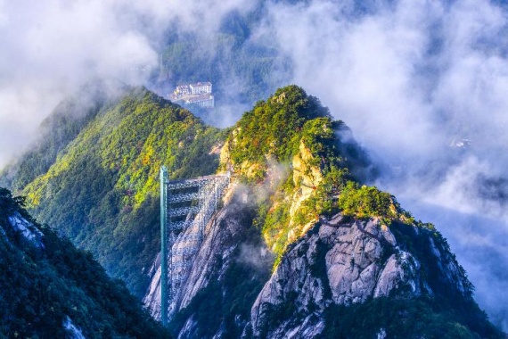 康辉旅游网【省内周边】罗田天堂寨踏青登高-鸠兹古镇夜游散客两日游