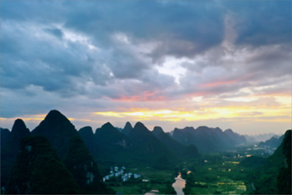 康辉旅游网广州往返广西二晚龙脊三个梯田 金坑梯田+龙脊平安梯田+古壮寨梯田+象鼻山动车3天