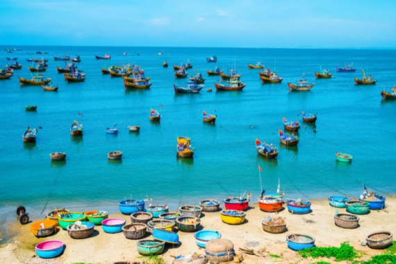 康辉旅游网<越山海·寻秘之南>越南胡志明会安河内下龙湾美奈芽庄米轨+三飞全景9天