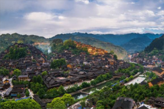 康辉旅游网<皇牌>11月皇牌贵州，花江峡谷大桥+黄果树+西江+大小七孔+洒金谷，纯玩5天