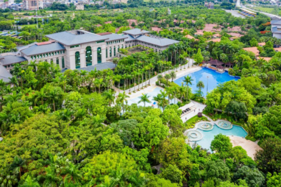 康辉旅游网<聚龙湾直通车专场2天>广州往返清远佛冈聚龙湾温泉度假村2天半自助游