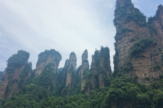 康辉旅游网<经典>QJ【纯玩湘西】森林公园|天门山|芙蓉镇|凤凰古城高铁4天