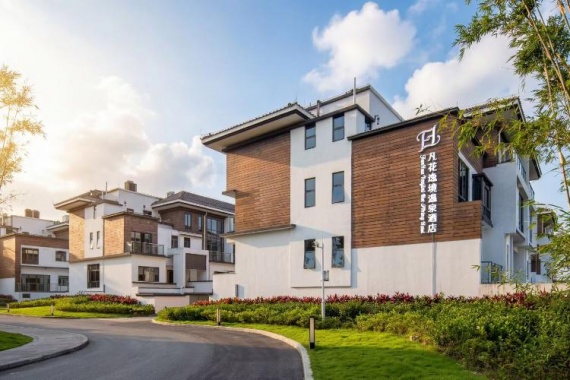 康辉旅游网<佛冈.直通车>广州往返佛冈凡花逸境温泉酒店直通车3天2晚半自助游