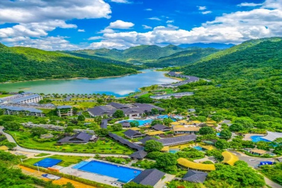 康辉旅游网<定制>广州往返韶关云门山、云门寺、蓝山源温泉3天