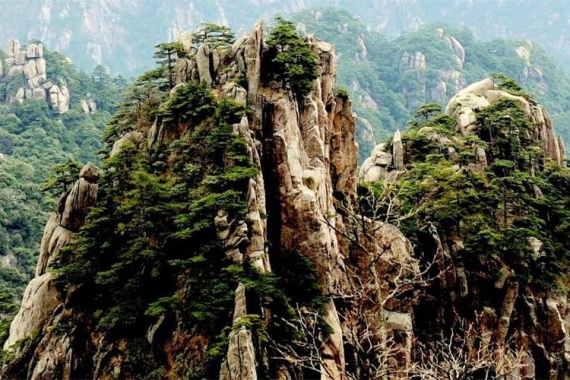 康辉旅游网广州往返安庆，黄山、倒扒狮步行街、宏村、徽州古城、屯溪老街、湖边古村落双飞四天