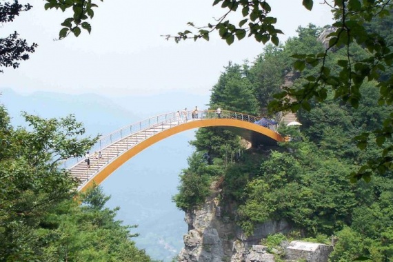 康辉旅游网<皇牌神农架·阿尔卡迪亚>广州往返岳阳，神农架六大景+洞庭湖纯玩双高6天